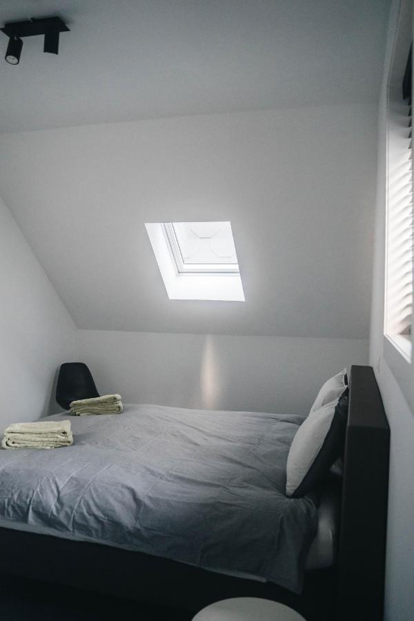 Gezellige Loft Met Twee Slaapkamers Ypres Zewnętrze zdjęcie